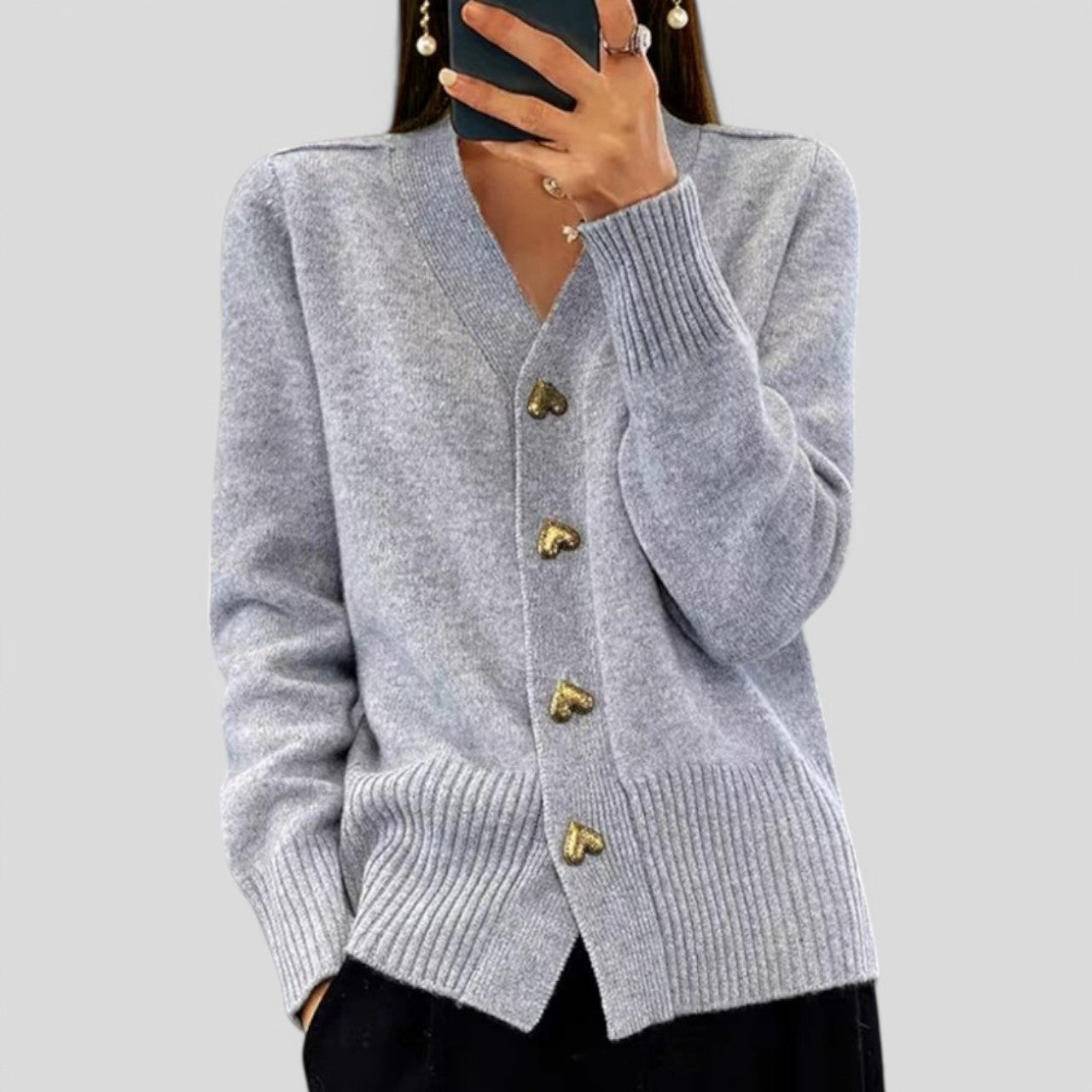 Elira - Elegant Cardigan